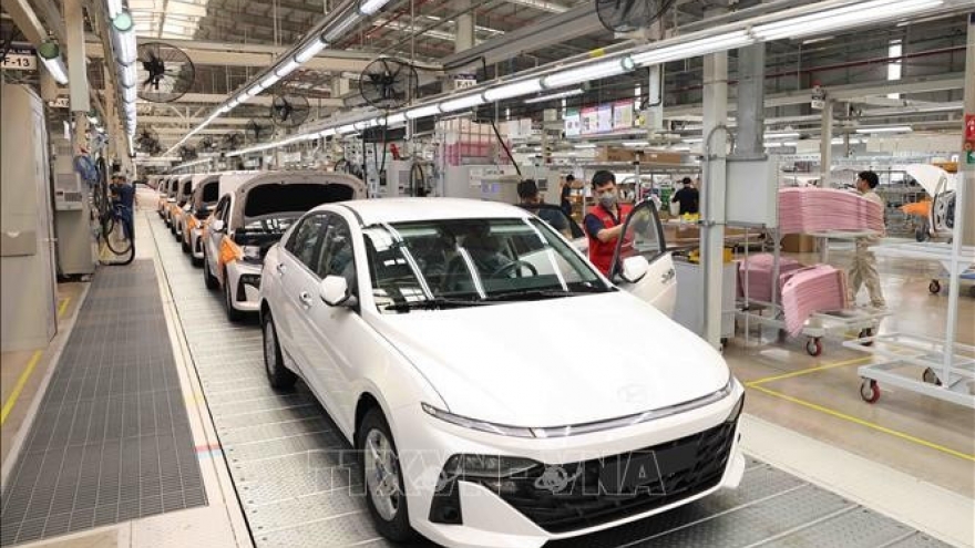 Vietnam reports 95% jump in January auto sales